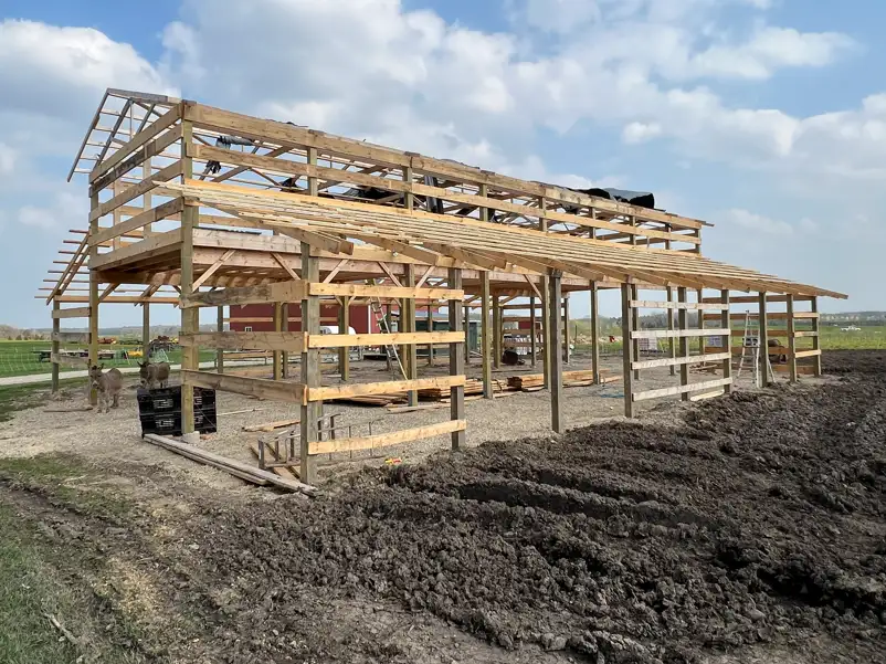 Barn structure in Salem, WI