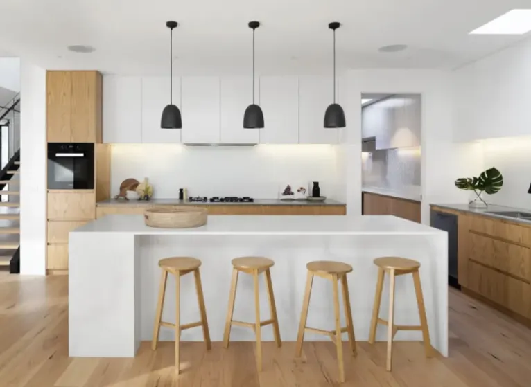 Modern kitchen design by BMAC